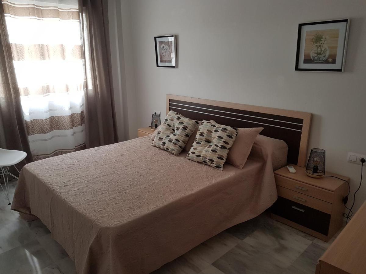Apartamentos Seneca Junto Al Centro Malaga Exterior photo