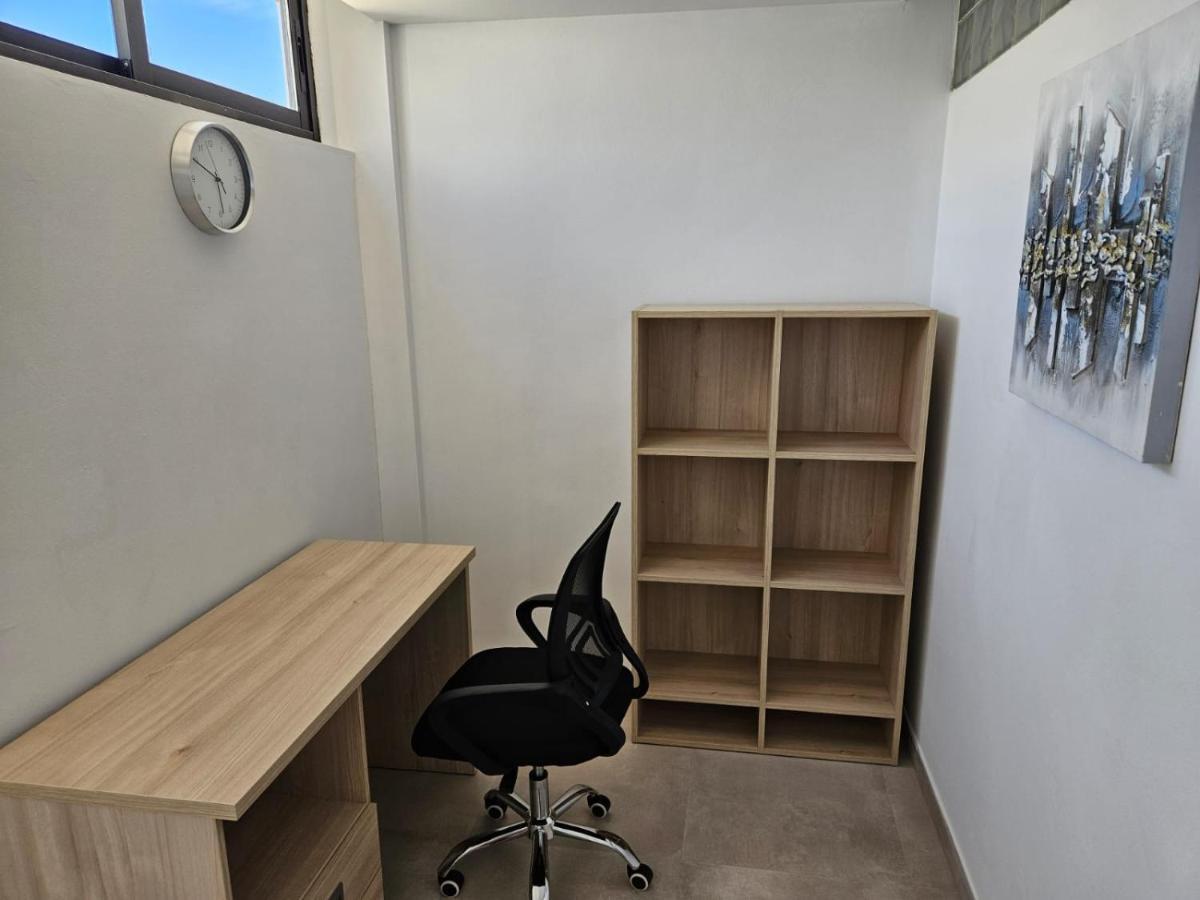 Apartamentos Seneca Junto Al Centro Malaga Exterior photo